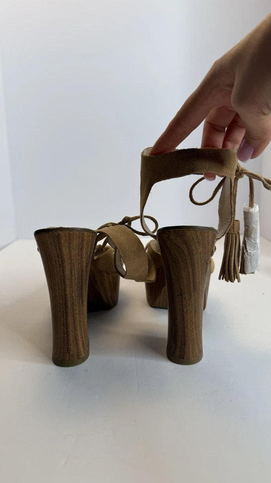 Sandalias Guess para mujer de gamuza con plataforma talla 10M marrón con cordones Foto 3 de 4