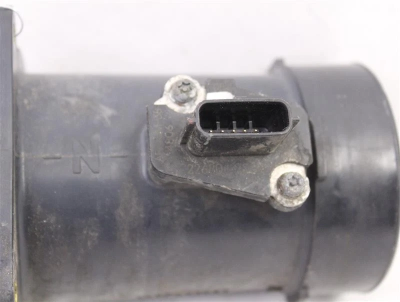 Used Fuel Injection Air Flow Meter fits: 2005 Nissan Quest Grade A - Image 3 of 4