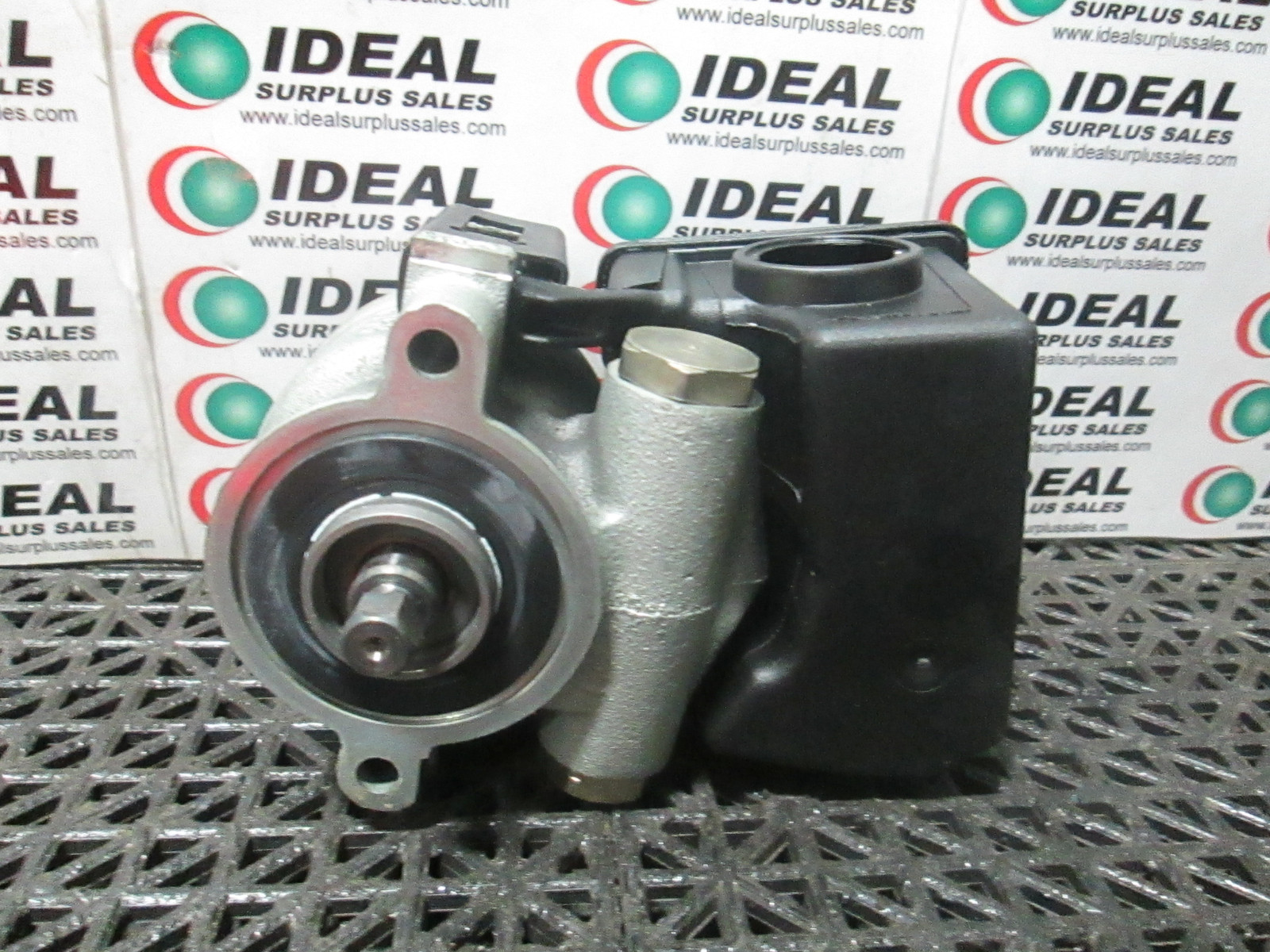 GM 2273775 HYDRAULIC PUMP-New In Box img