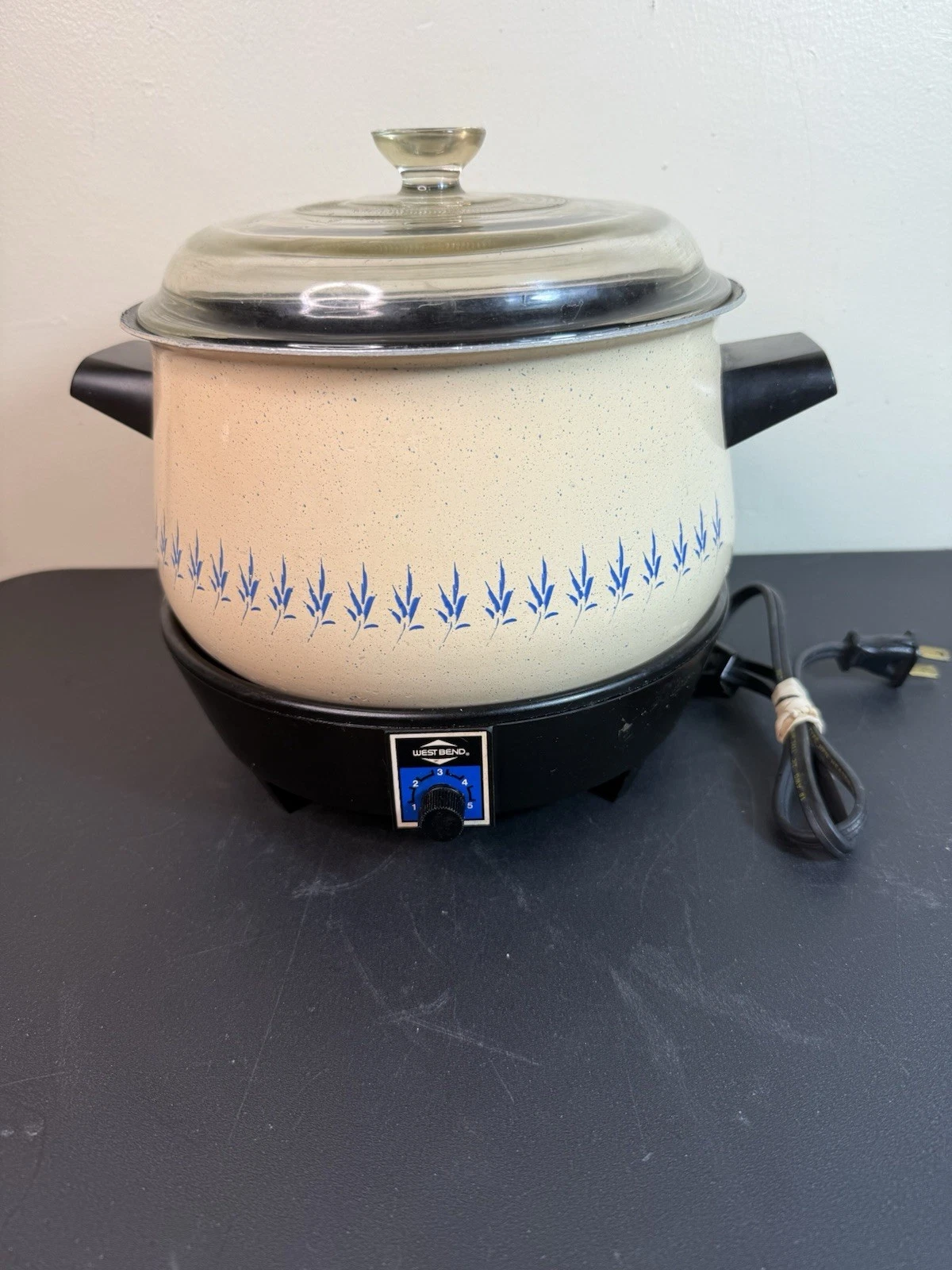 Vintage West Bend Lazy Day Cooker Slow Cooker Pot w/ Lid Blue Wheat Pattern