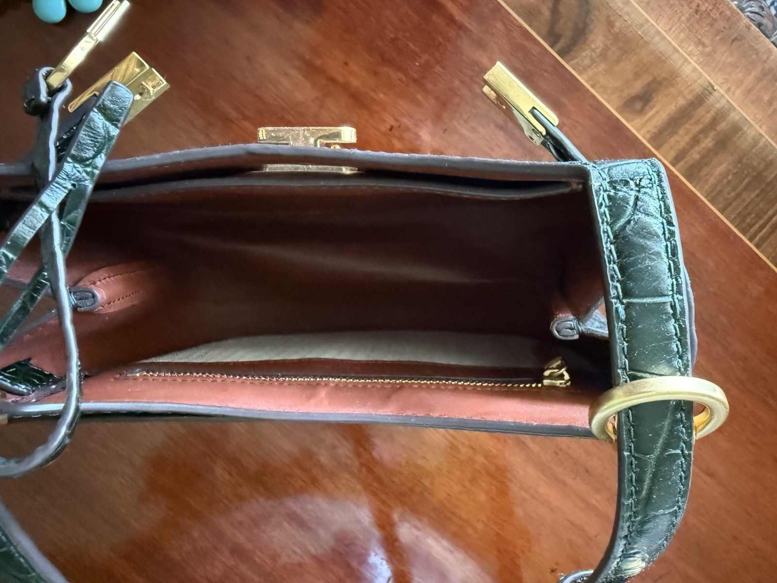 EUC Tory Burch Radziwill Small Saddle Bag — image 3
