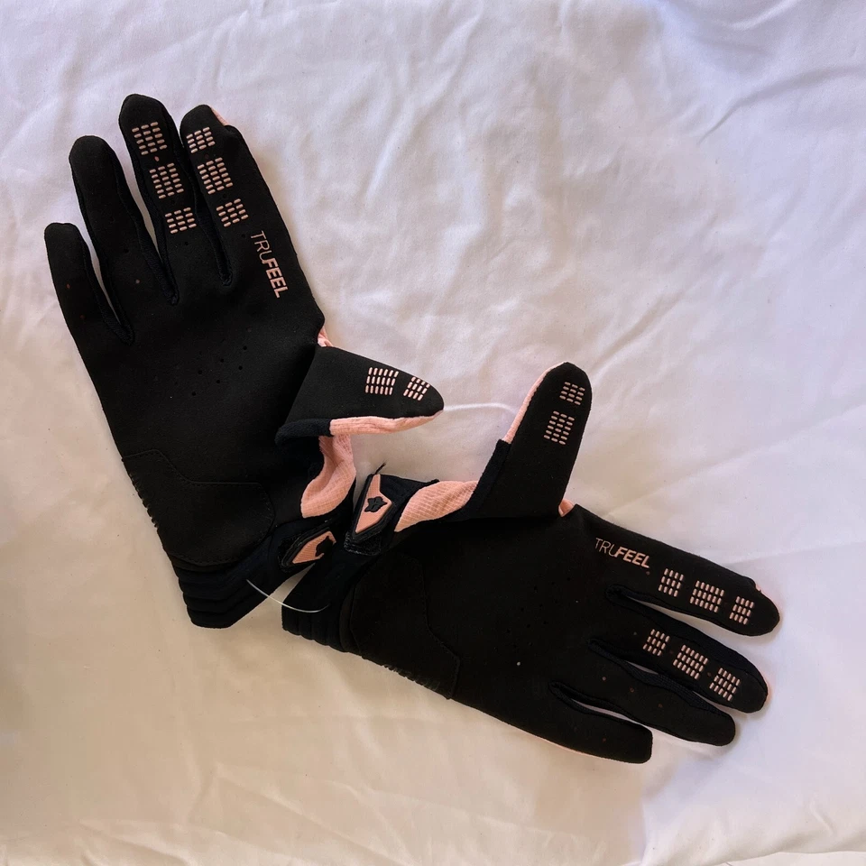 Fox Racing Womens Defend MTB Mountain Bike Cycling Gloves Pink Medium SAMPLE - Image 3 of 3