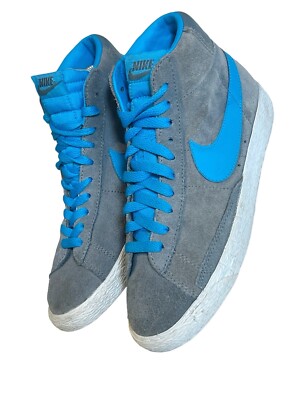 womens grey suede nike blazers