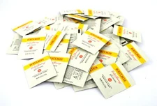 Lot of 60 Burt's Bees Truly Glowing Gel Cream Hydrate & Glow Complex, single pks