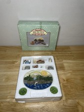 Vintage Decorative Miniature Noah  s Ark Mini Tea Set   Collectible 8 Piece Set