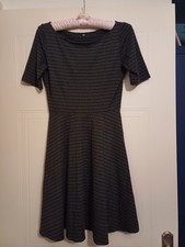 Lovely Women's Grey Stretch Ruffle Short Uniqlo Dress, Size XS