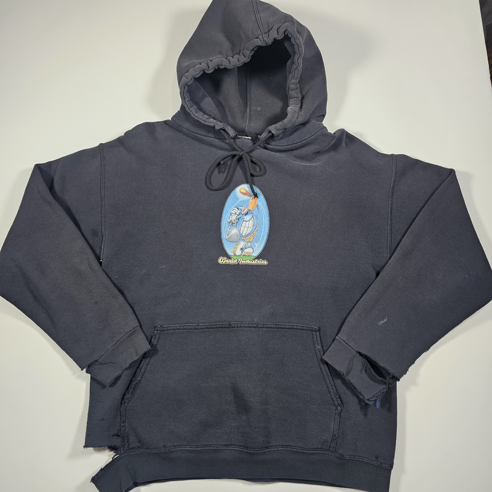  Vintage World Industries Rare Skateboard Hoodie Thrashed 2 Perfection Medium 