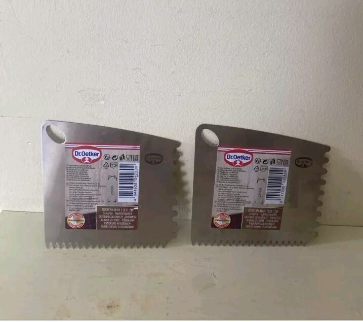 2 X Dr. Oetker 11x11cm Professional Dough Scraper - Precision Baking Tool