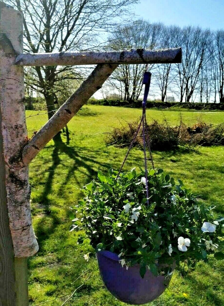 BJUTYEU 4er-Set Weiße Metall-Wandhaken | Stabile Aufhänger Für Hängepflanzen, Vogelfutter, Windspiele & Blumenkörbe (Innen & Außen)