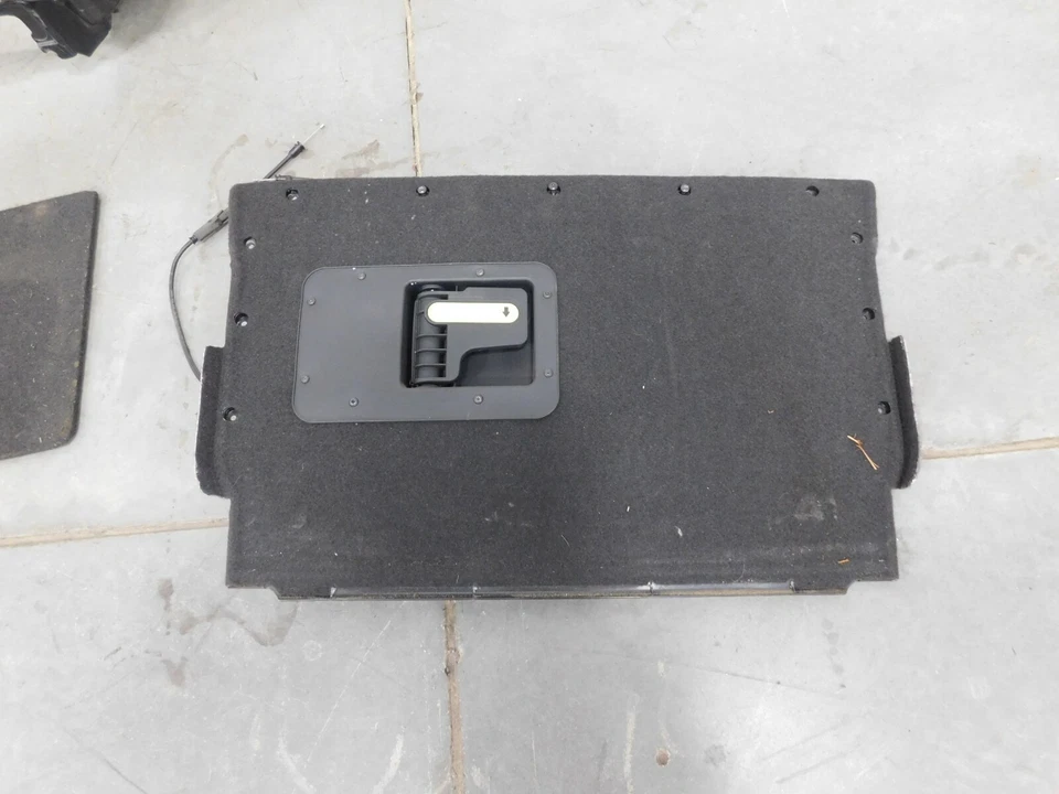 Audi R8 V10 Plus 2017 17 18 19 20 conjunto de componentes de maletero delantero #3300 Q1 Foto 2 de 4