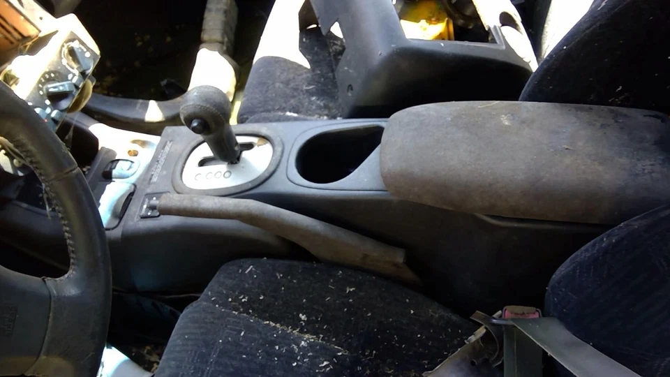 Alternador usado se adapta a: 2001 Mitsubishi Eclipse Cpe mercado Canadá grado C Foto 4 de 4