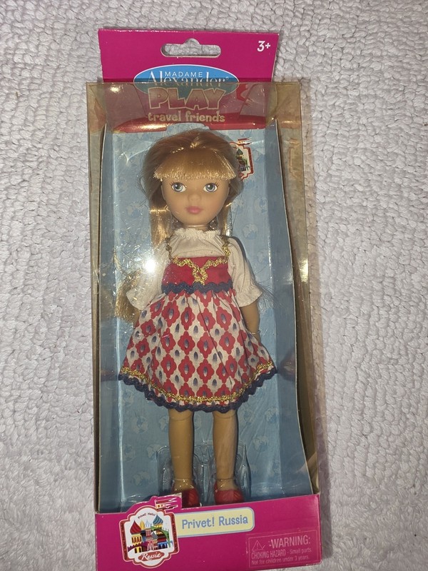 GL 💖 Madame Alexander *New*7" Doll* Play Travel Friends * Privet! Russia *69440