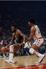 Clifford Ray Golden State Warriors drives on Wes Unseld Washington- Old Photo