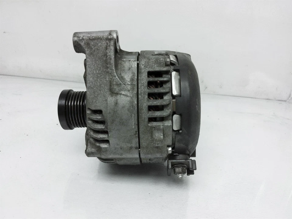 Bmw 328I 2012-2013 Alternator Generator 12-31-7-605-478 Oem 2.0L - Image 4 of 4