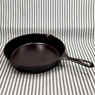 Vintage Cast Iron Skillet, #8 WAGNER WARE (c. 1935-1959) ~ RESTORED! (Spinner)