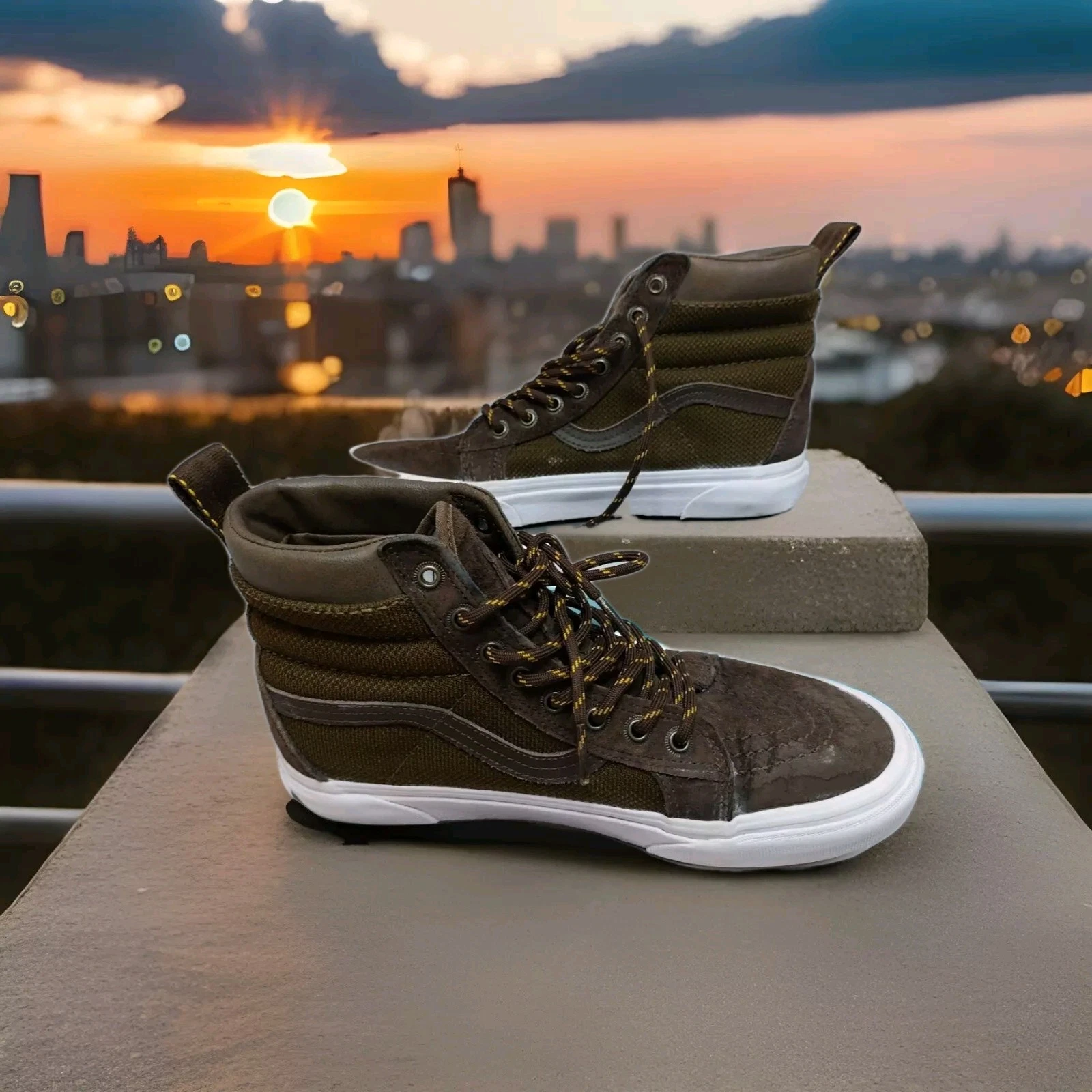 Scarpe da ginnastica alte Vans "Off the Wall" marrone UK adulti 7