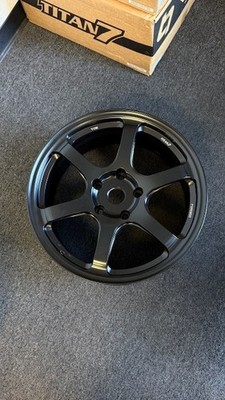 Titan 7 T-D6e Machine Black Rivian R1S R1T 20x9 + 35 5x139.7 Fully Forged 