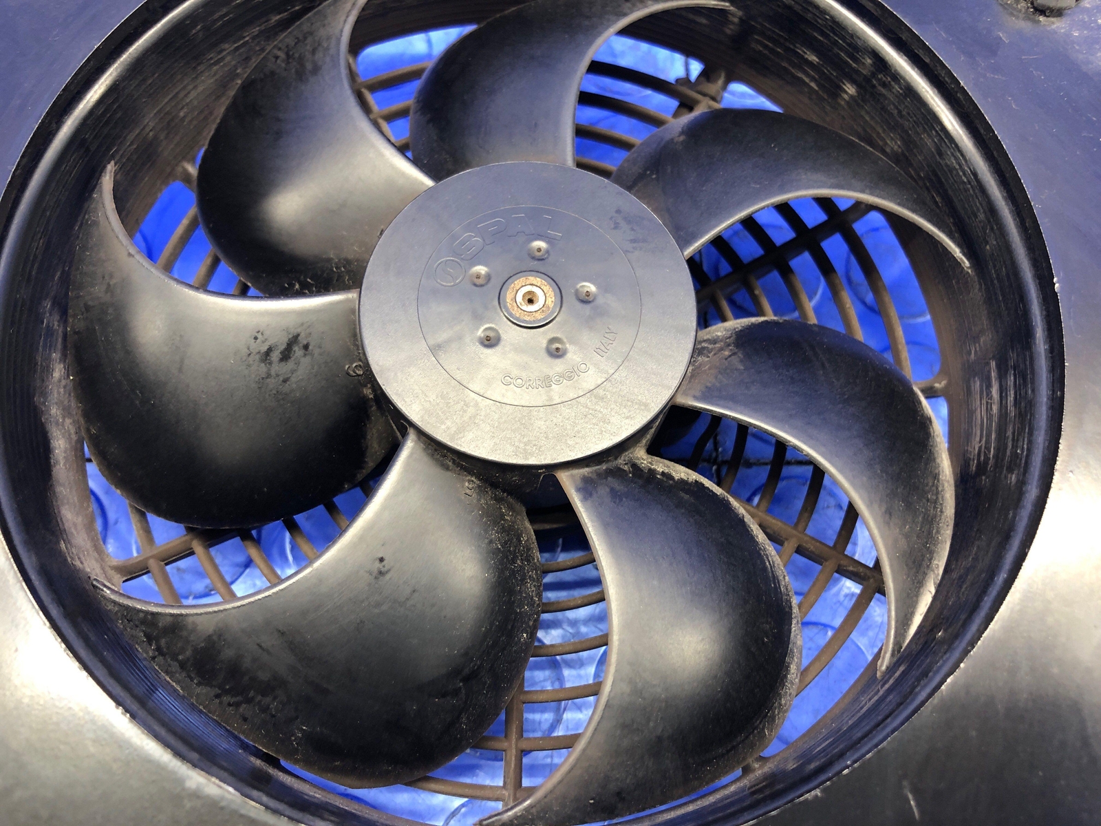 2014-2019 BMW I8 OEM REAR TRUNK MOUNTED ELECTRICAL FAN 17427639680
