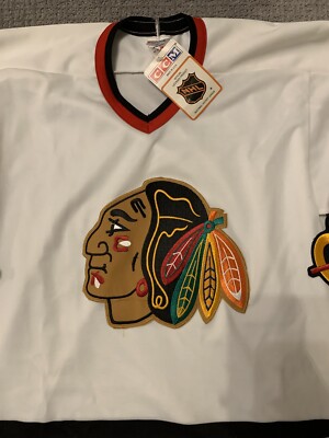 New Vintage 80s Chicago Blackhawks CCM Hockey NHL White New Vintage 80s Chicago Blackhawks CCM Hockey NHL White