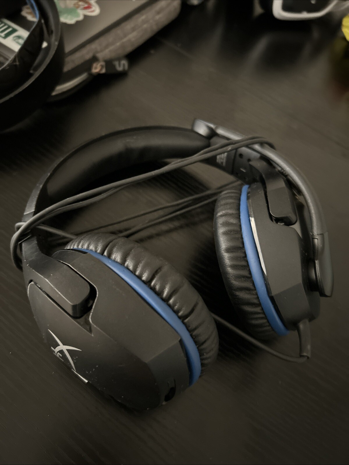 Wireless Bluetooth Headset with Noise Cancellation Mic-image