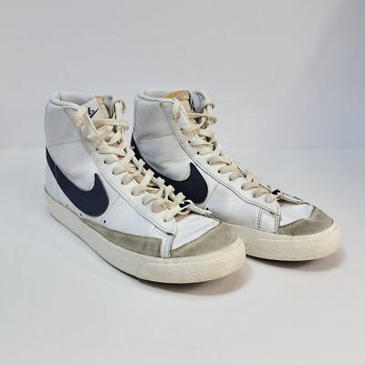 nike blazer crease