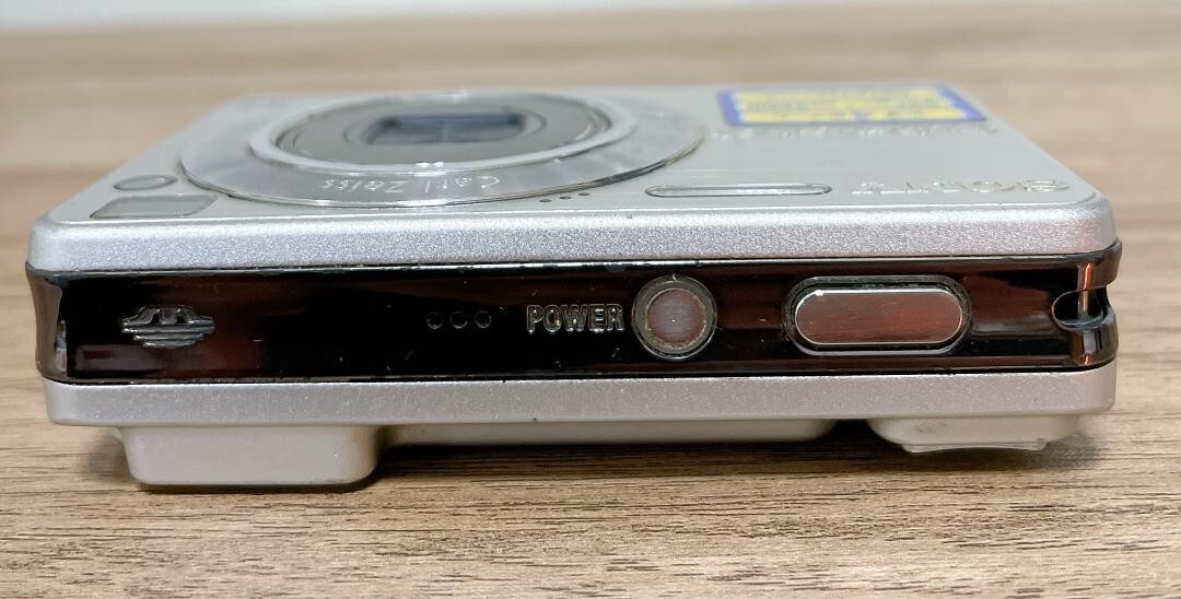 Sony Cyber Shot DSC-W120 7.2MP 4x Compact Digital Camera