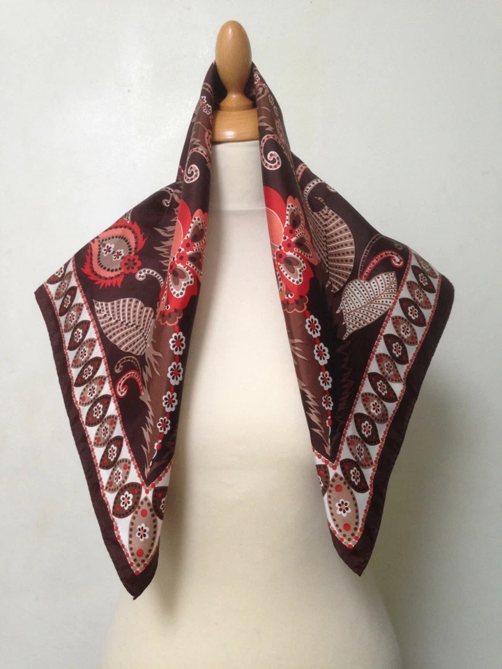 Vintage 1960s scarf, ivory browns reds handprinted floral, hand rolled edges VGC - Image 3 of 4
