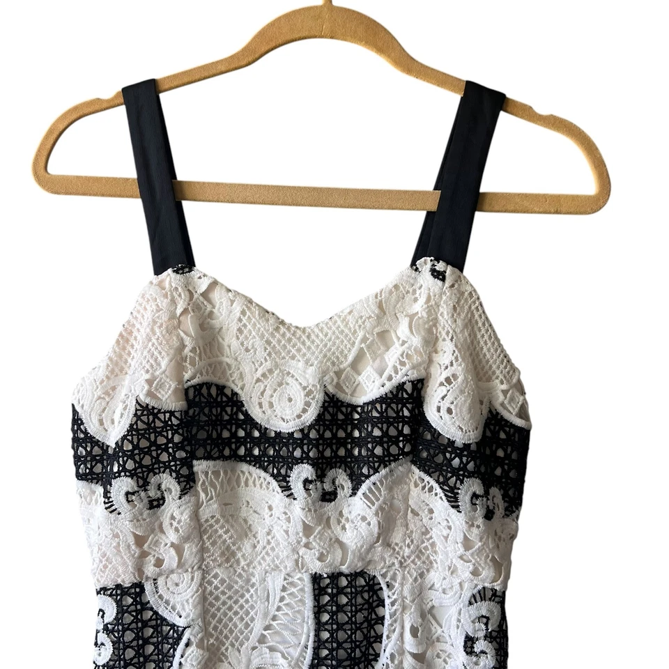 Champagne & Strawberry Crochet Lace Midi Dress White Black Sz Small Macrame - Image 4 of 4