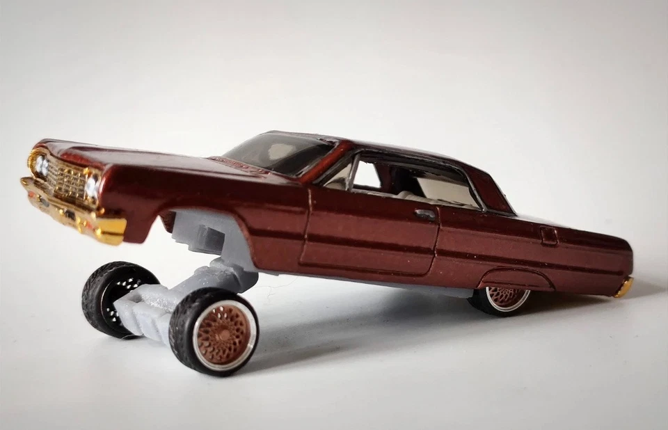 Hot Wheels Low Rider 1964 Chevrolet Impala RLC Lowrider Suspension 1:64 - Bild 4 von 4