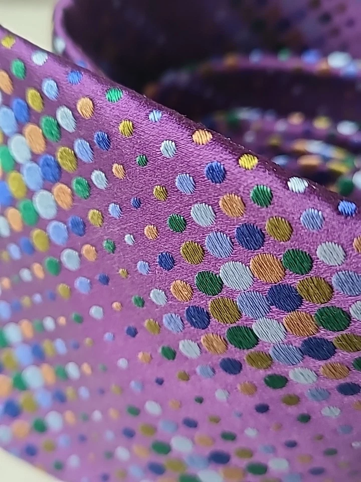 CORBATA A RAYAS ESCALONADAS XMI PLATINO HECHA EN EE. UU. AZUL/AMARILLO/VERDE - CORBATA DE DISEÑADOR Foto 2 de 4