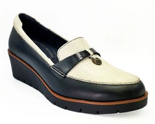 Revere Women's Pamplona Black/Oyster Loafer, Size 6M US