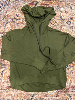 Alexo Springfield Armory Women s Green Logo Pullover Hoodie Cotton/Poly Small