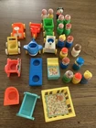 28 Vintage Fisher Price Little People 1972 Nursery Accessories & People