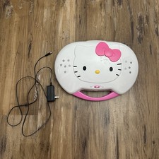 2014 HELLO KITTY PORTABLE CD PLAYER  KARAOKE SYSTEM- no microphone
