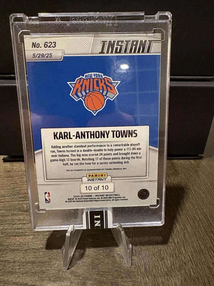 Karl Anthony Towns 2024-25 Panini Instantáneo Jaguar Automático 10/10 Knicks SSP Foto 2 de 2