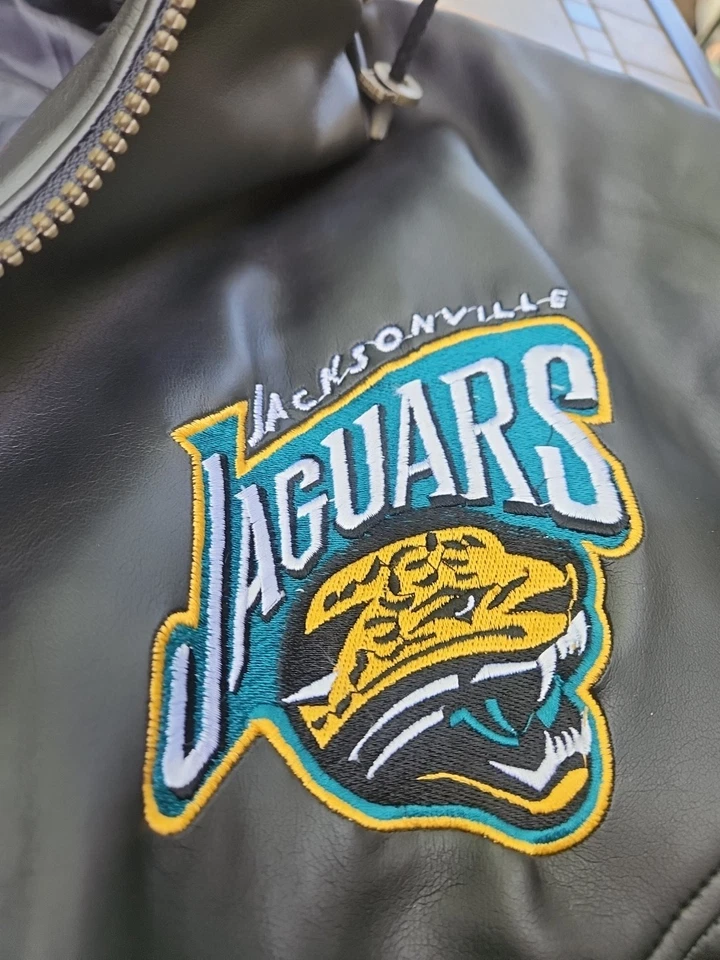 Mens 90s Jacksonville Jaguars Embroidered Faux Leather Winter Coat NFL Game Day - Image 2 of 4