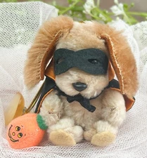 Vintage RUSS BERRIE 2-3/4" Mini HALLOWEEN Dog Stuffed Animal w/Cape & Mask
