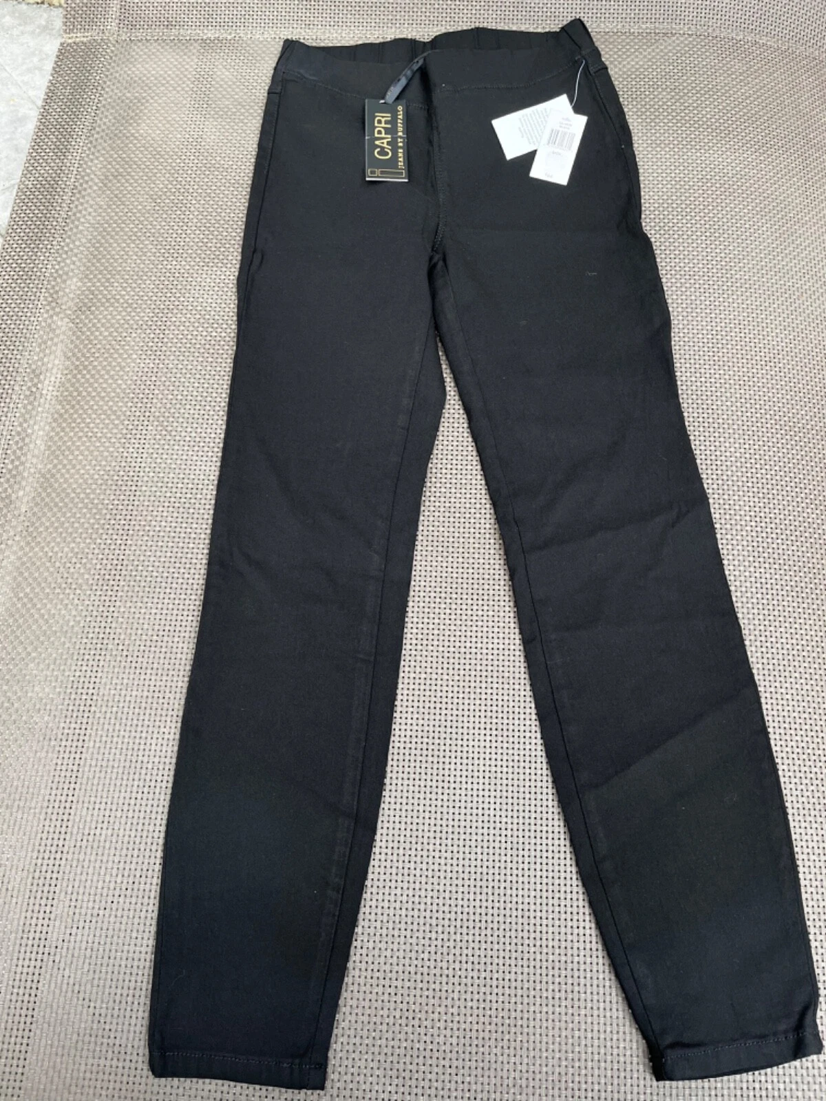 NWT JEANS by BUFFALO black capri ankle stretchy pants jeans jeggings S