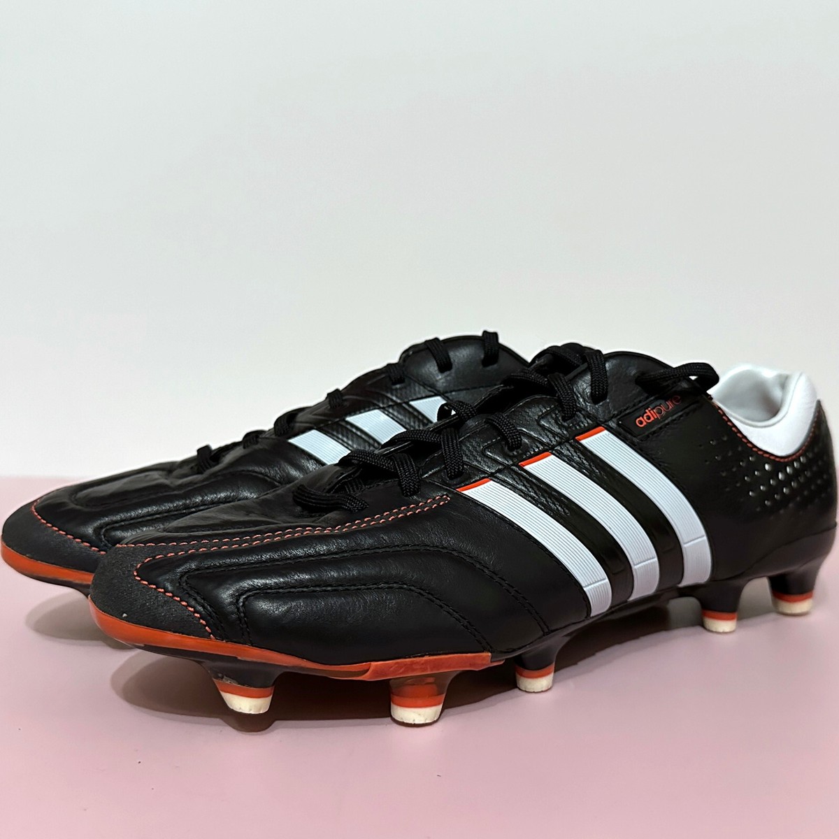 アディダス　アディピア11pro FG Mens Soccer Cleats - adidas 11Pro FG - Firm Ground - Core