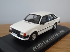 ALTAYA IXO FORD ESCORT MK3 BIANCO 1982 MODELLINO AUTO PS03 1:43