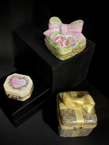 Limoges Collectable Porcelain Trinket Boxes, Peint Main, Gifties Set of 3 - Picture 1 of 10
