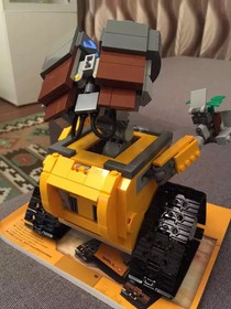 LEGO Ideas 21303 WALL-E 677 pcs -丨With Instruction丨No box！
