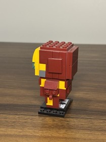 Iron Man - Lego Brickheadz - Marvel's Iron Man - Figure & Stand M1