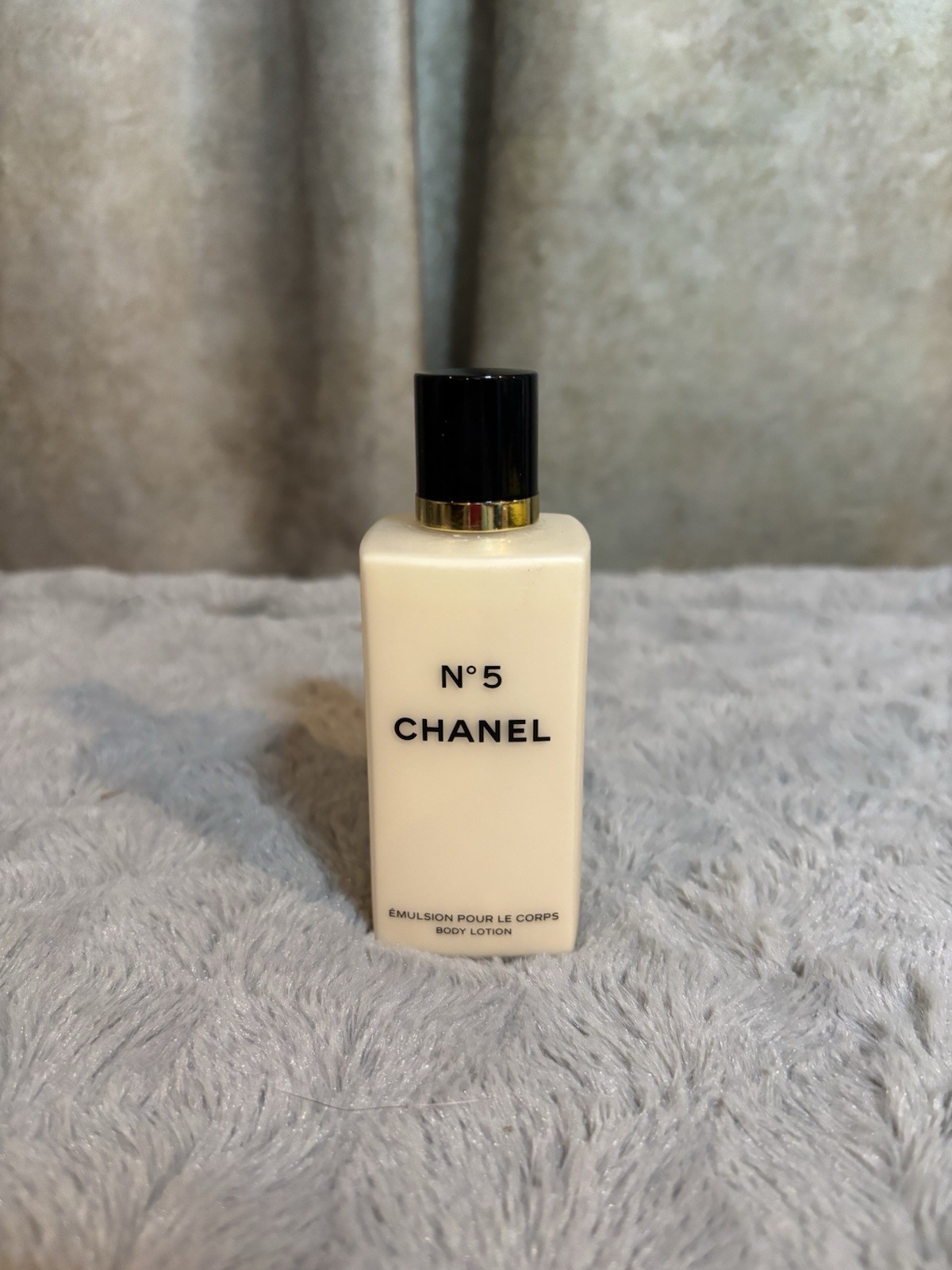 3.4oz 100ml Full, Never Used