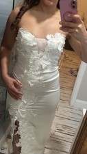 Abito da sposa bianco senza spalline senza maniche pizzo applicazioni colonna/guaina lunghezza intera