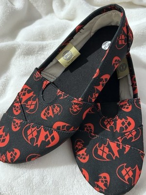 Dc Batman/Harley Quinn Women's Slip On Shoes Size 6/7 Black Red Flats Pre-Owned