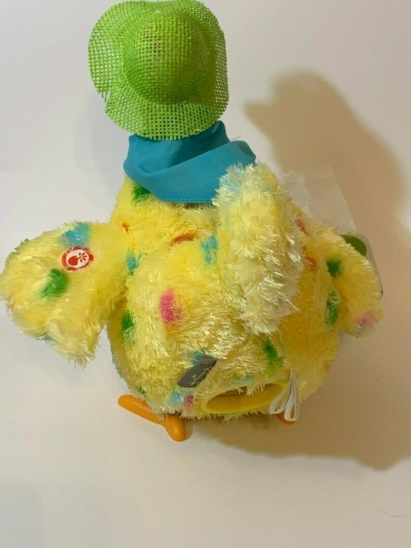 Mama Hen Hallmark Chicken Laying Eggs Toy Hallmark SQUAWKIN EGG