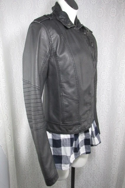 Chaqueta de moto recortada Hollister California 100 % imitación cuero, talla M Foto 4 de 4