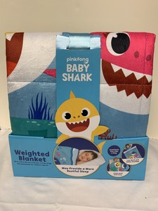 Baby Shark Kids Weighted Blanket, 4.5lb, 36 x 48 Nip Pink Fong Plush