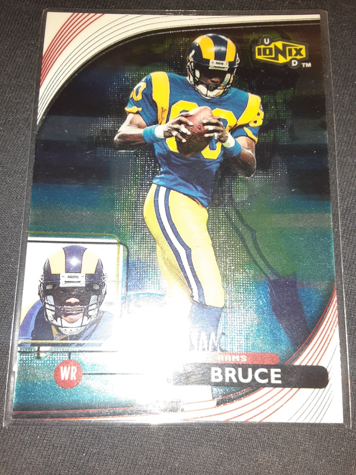 1999 UD Ionix - Isaac Bruce #47
